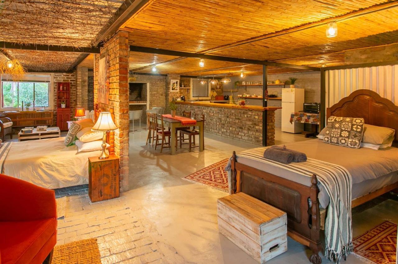Die Fonteine Country Guesthouse And Glamping Oudtshoorn Exterior photo