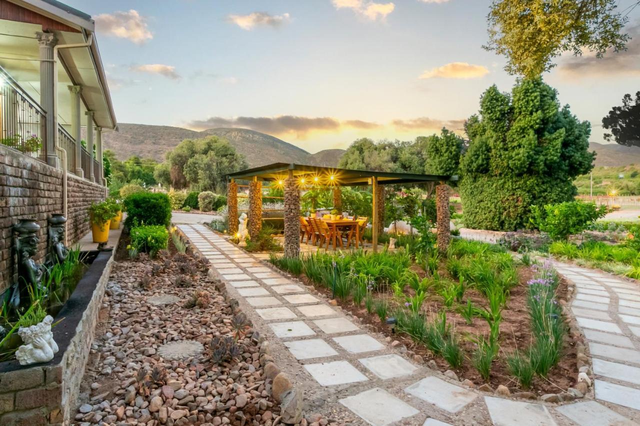 Die Fonteine Country Guesthouse And Glamping Oudtshoorn Exterior photo