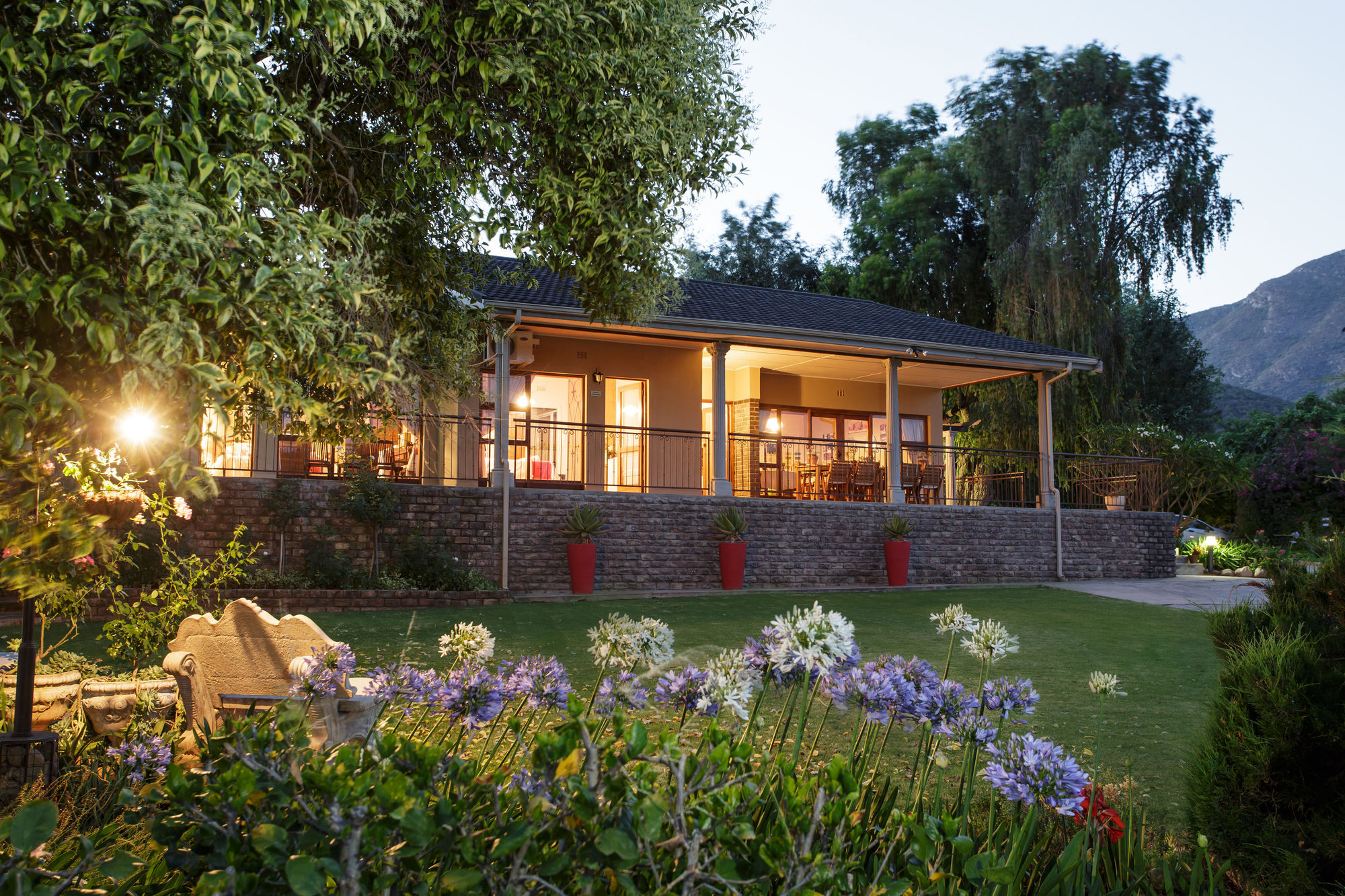Die Fonteine Country Guesthouse And Glamping Oudtshoorn Exterior photo